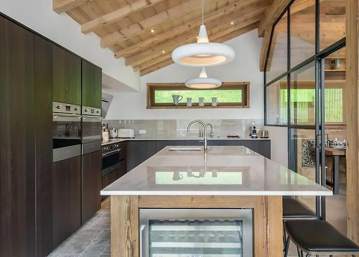 Ikaria - - Bo Immobilier - - Reduced Prices On Passes & Portes Du Soleil Alpesi faház *